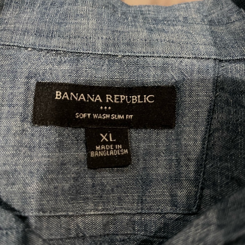 Banana Republic Blue Soft Wash Shirt - Picture 4 of 4